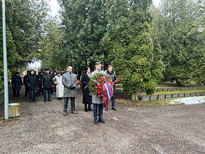 О возложении цветов в честь 81-ой годовщины полного освобождения Ленинграда от фашистской блокады